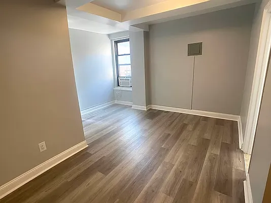 Rented by Tourma Realty LLC | media 124