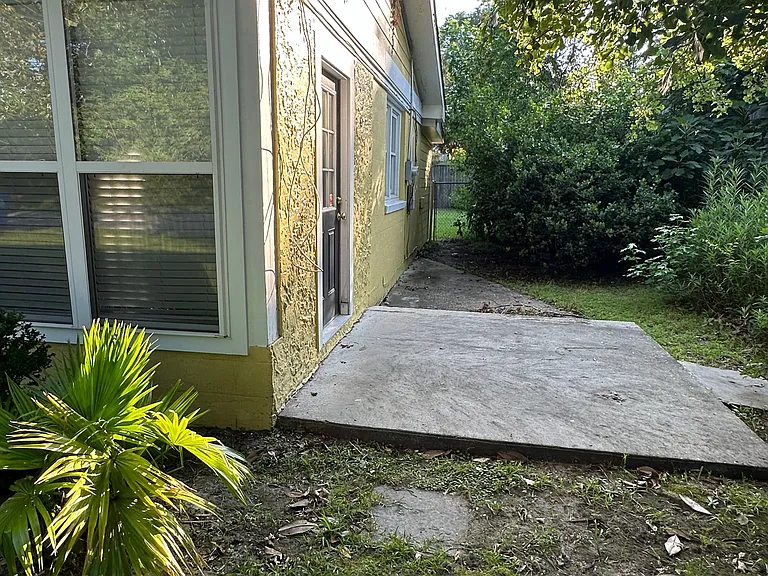 5 Briarcliff Dr — Photo 4