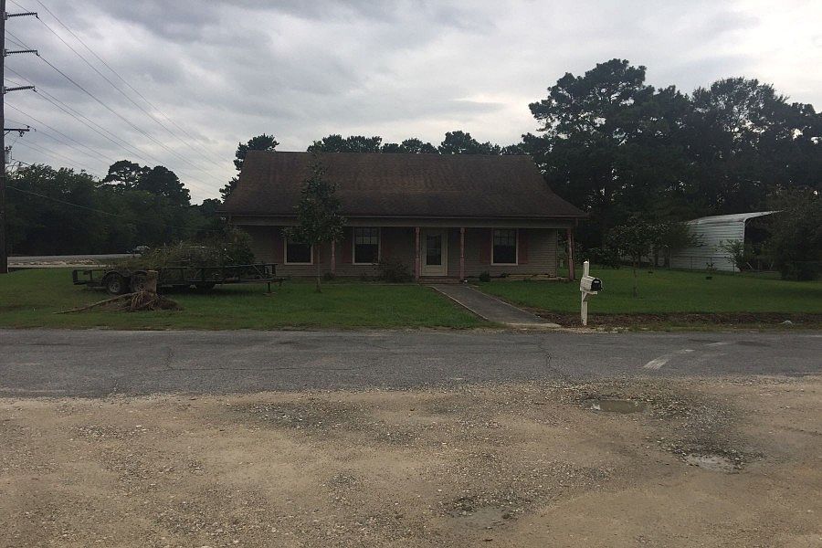 1st image of 105 Wild Iris Dr
