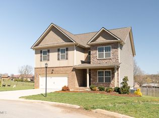 625 Brake Ridge Ct, Seymour, TN 37865