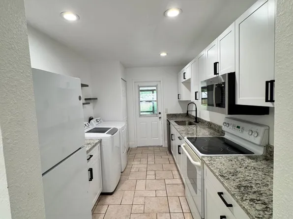 725 Northlake Blvd APT 4, Altamonte Springs, FL 32701