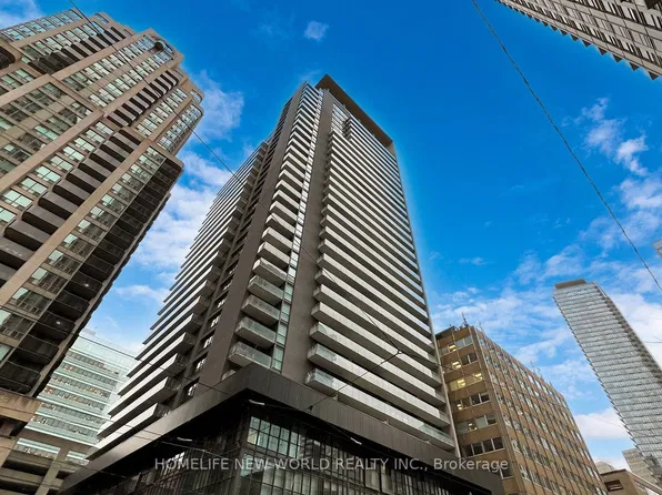 770 Bay St #508, Toronto, ON M5G 0A6