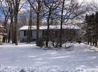 129 Williams Ln, Scotrun, PA 18355