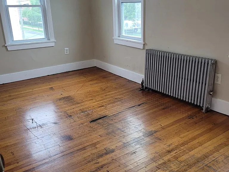 127 Burbank St #2 — Photo 8