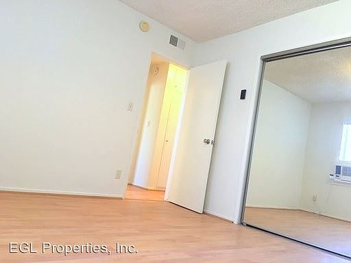 2nd image of 1345 N Orange Dr APT 06