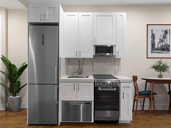 4th image of 244 W 22nd St APT 5C
