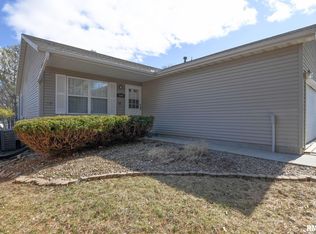 2890 Grove Ct, Decatur, IL 62521