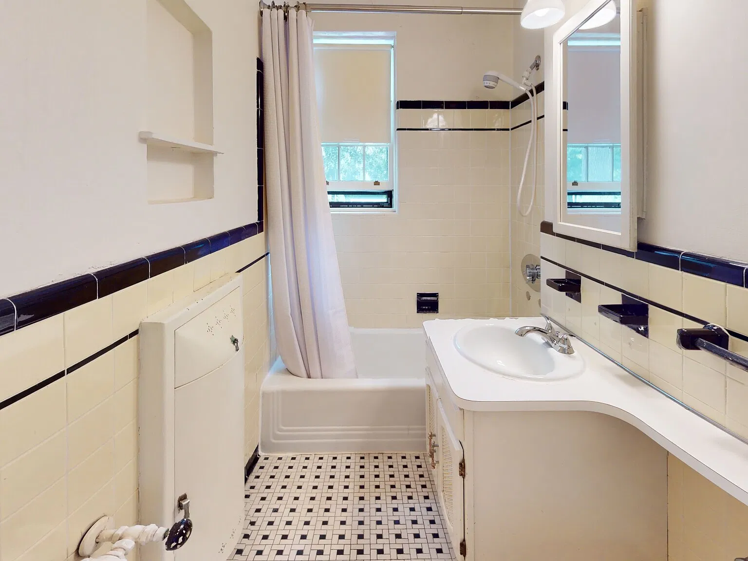 1 bed, 630 sqft, $2,400 — Photo 4