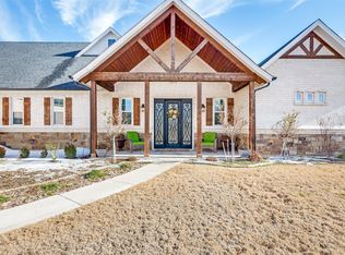 216 Deer Glade Ln, Azle, TX 76020