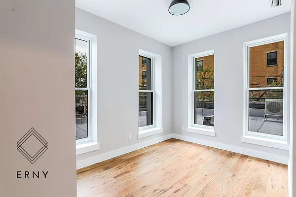 Rented by ERNY LLC | media 14