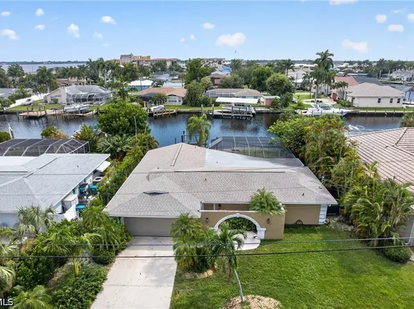 1928 Savona Pkwy, Cape Coral, FL 33904