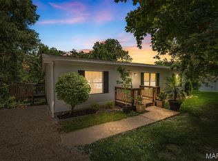 4615 Skyview Dr, Arnold, MO 63010