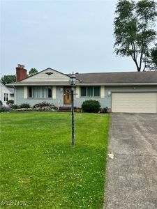 39656 Carol Ln, Elyria, OH, 44035
