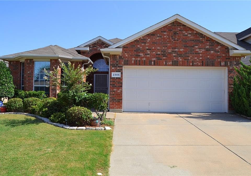 1st image of 2305 Priscella Dr