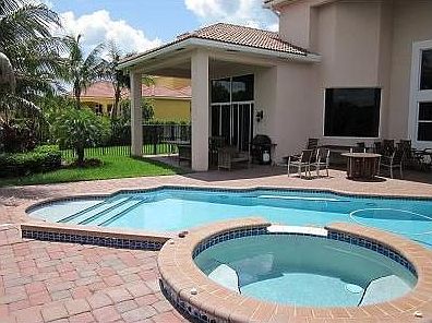 2nd image of 12481 N Stonebrook Cir