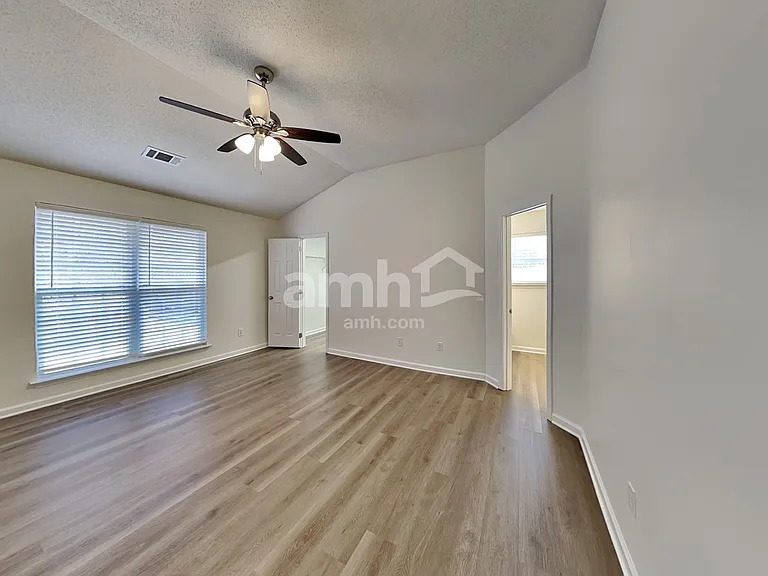 12619 Waterfall Pl — Photo 11