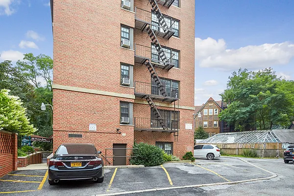 Sold by Halstead Real Estate | media 31