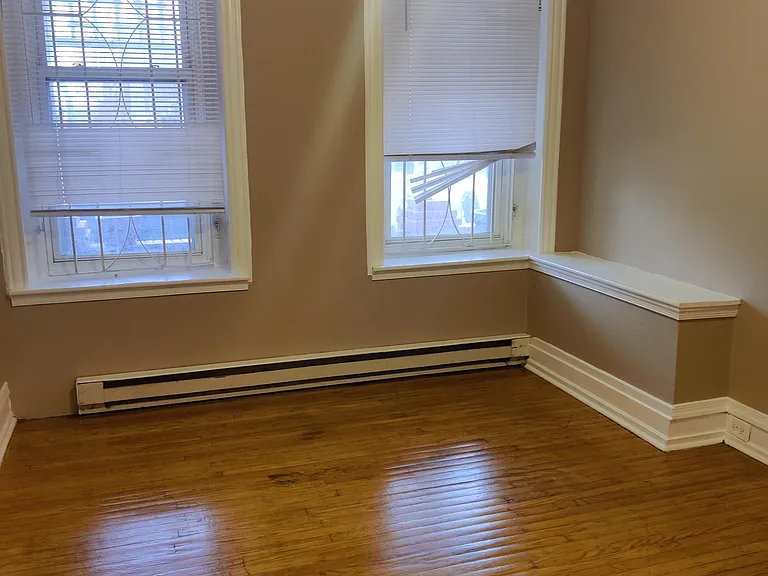 829 N 41st St #2 — Photo 6