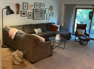 10311 Cedar Lake Rd APT 203, Minnetonka, MN 55305