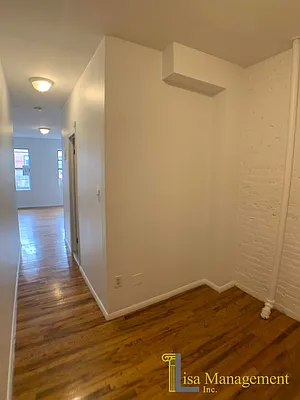 Rented by Lisa Management Inc | media 4