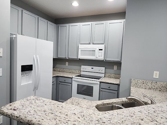 NEW appliances, marble counters