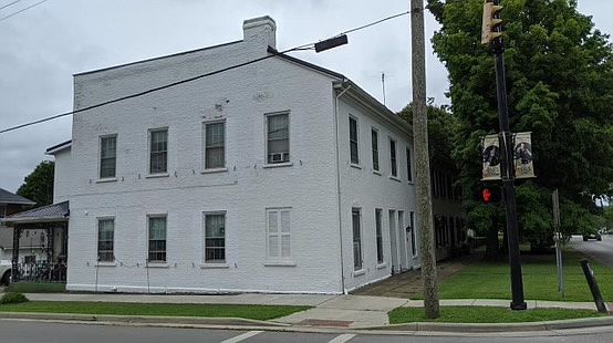 1st image of 200 E Main St #204