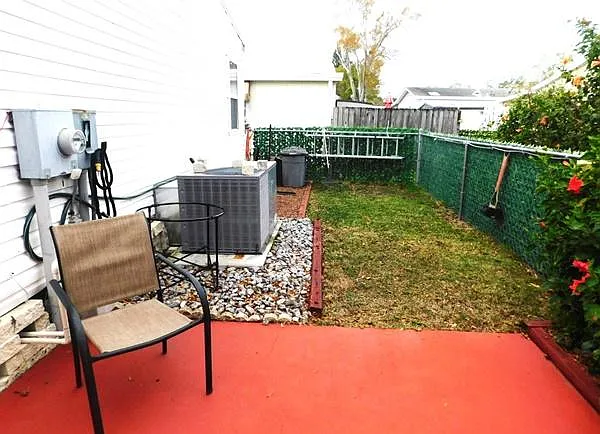1001 Starkey Rd — Photo 15
