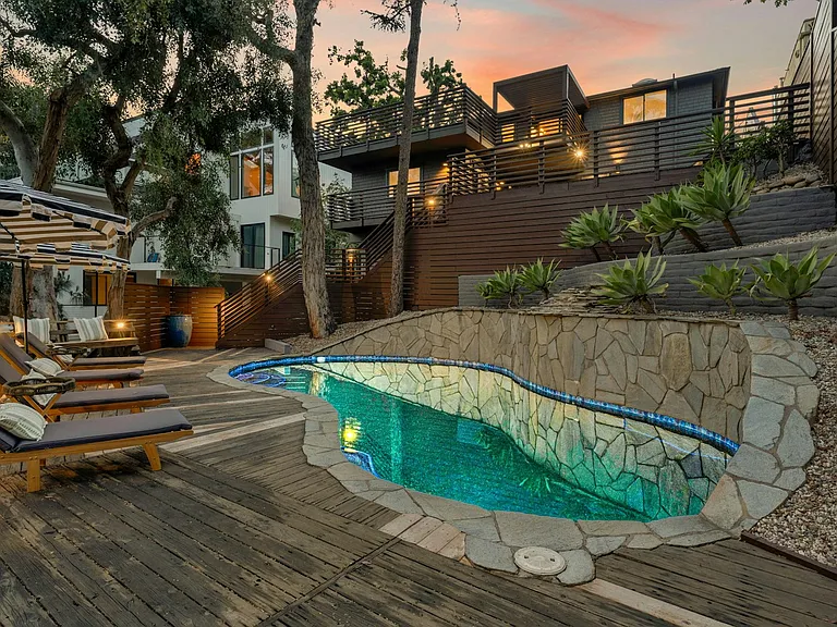 4279 Hortensia St — Photo 42