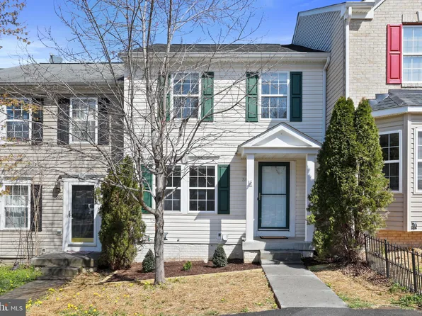 507 Hupps Hill Ct, Strasburg, VA 22657