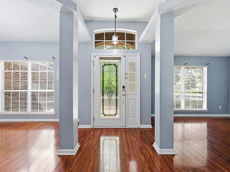 1931 Emily Gail Ct — Photo 2
