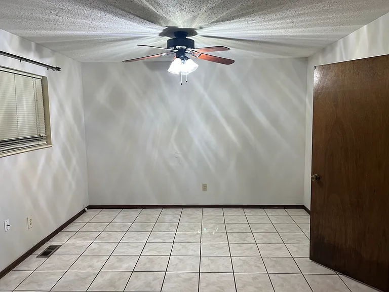 10209 Little Pond Dr — Photo 19