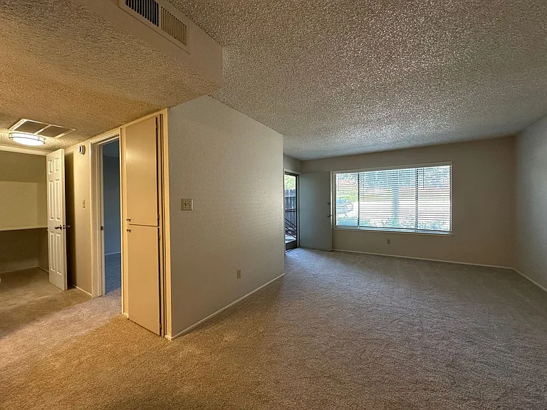 Northridge Terrace Apartments at 4900-4948 Stamas Lane, Fair Oaks California — Photo 53