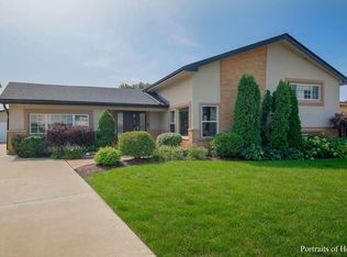 533 Orchard Ter, Roselle, IL