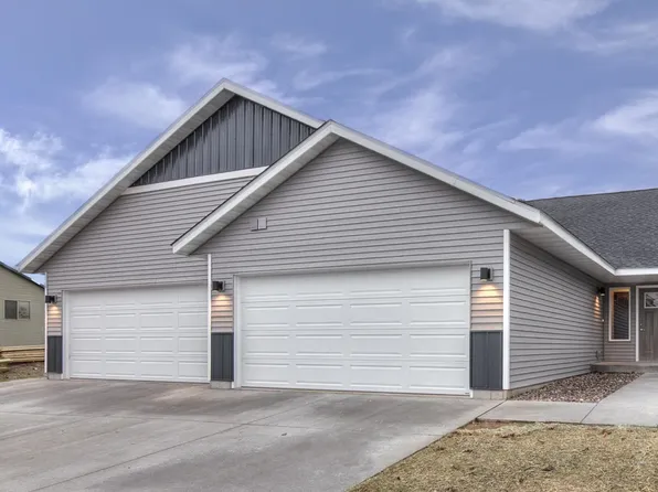 1987 Southridge Ave Unit 2, Menomonie, WI 54751