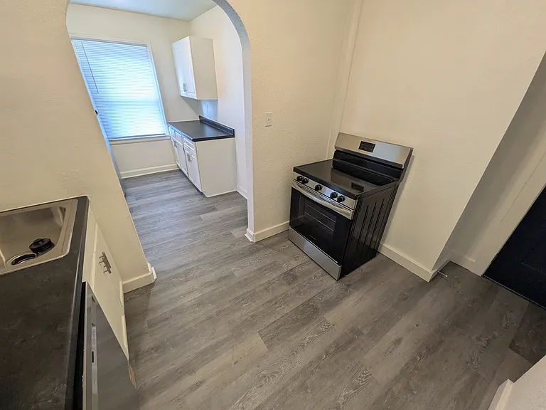 1733 SW Central Park Ave #1 — Photo 12