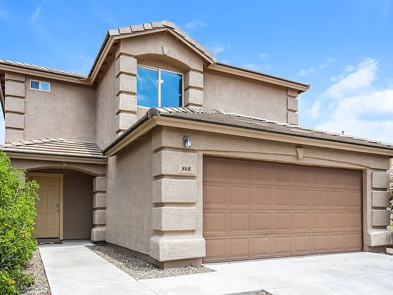 868 W Calle Arroyo Norte — Photo 4