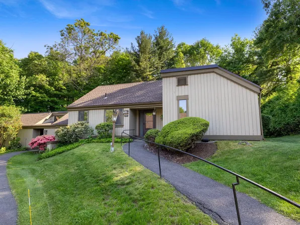 690 Heritage Village #B, Southbury, CT 06488