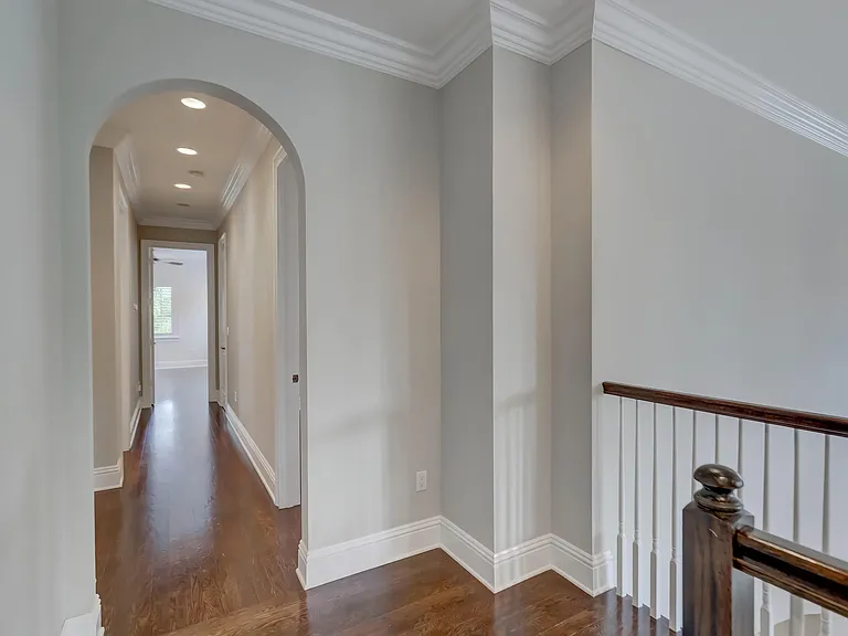 425 NE 11th Ave — Photo 34