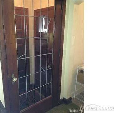 2nd image of 161 W Lewiston Ave