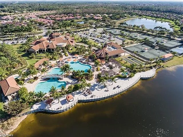 A beautiful community close to the Gulf
