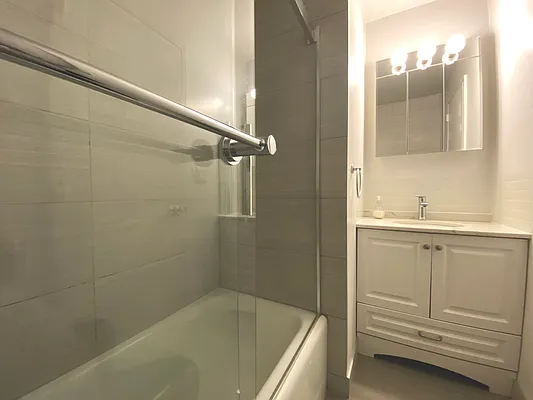 Rented by Allen W Pan, LREB | media 33