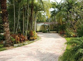 10125 SW 59th Ave, Pinecrest, FL 33156