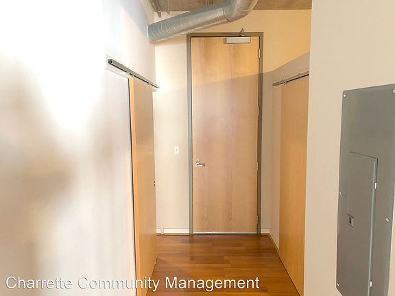 2nd image of 1635 Washington Ave APT 306