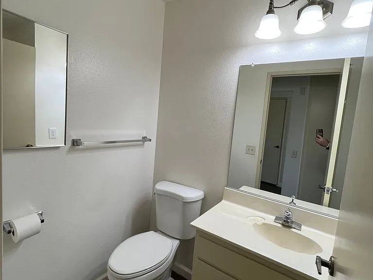 1111 Village 1 — Photo 10