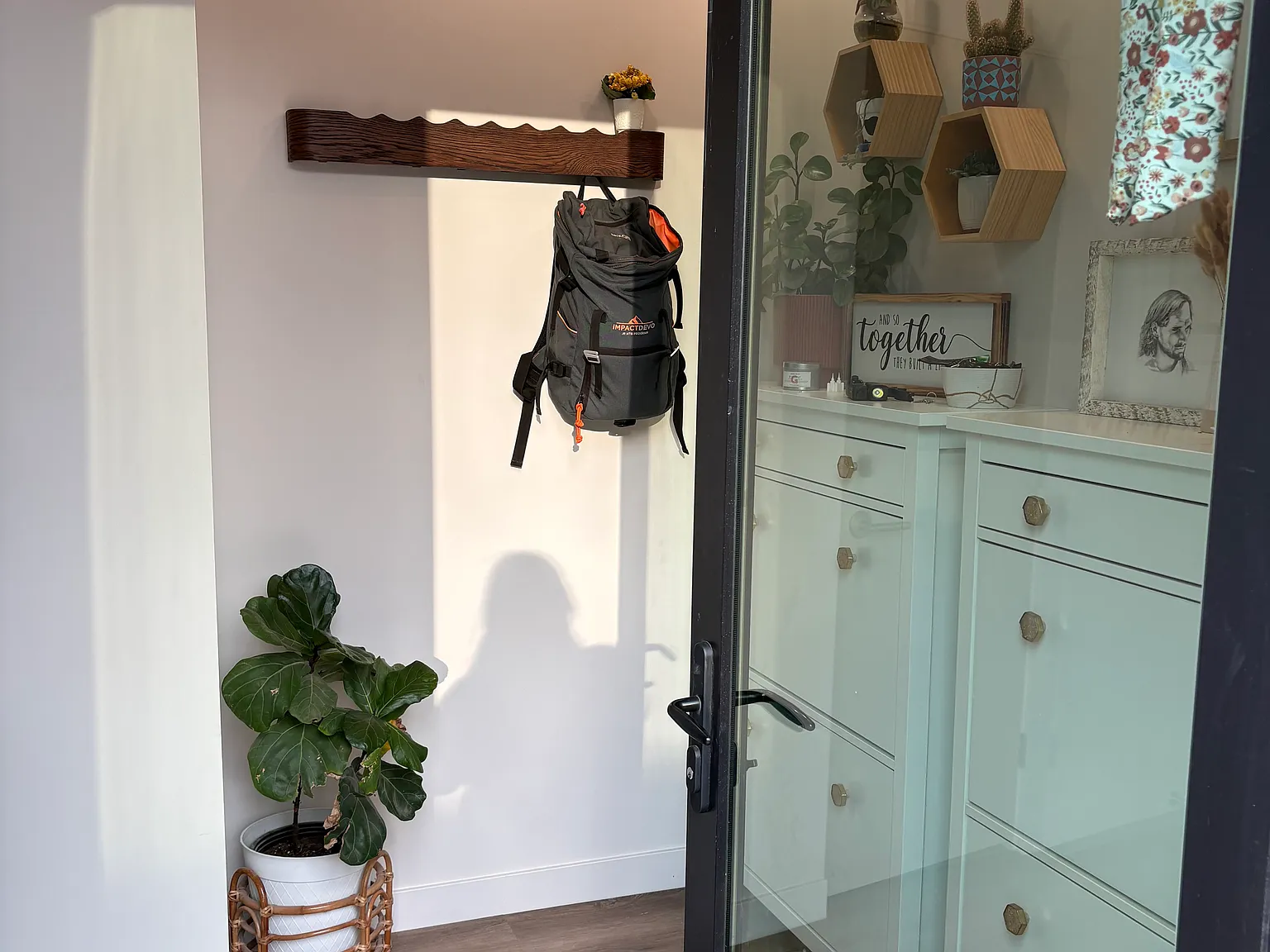 2 bed, 1100 sqft, $2,150 — Photo 1