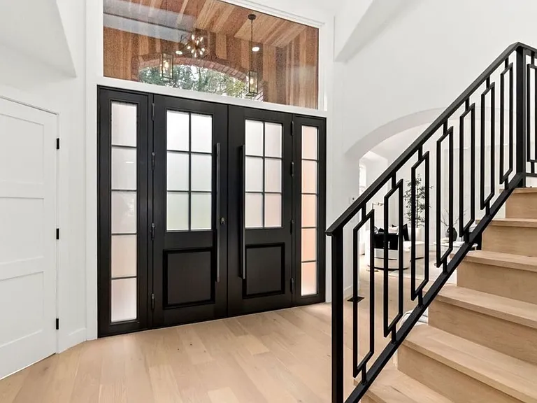 19108 NE 143rd Pl — Photo 3