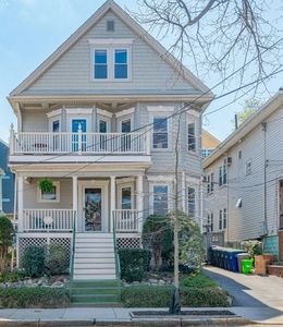 19 Willoughby St, Somerville, MA, 02143