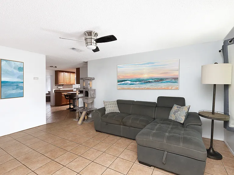 1041 Jadewood Ave — Photo 3