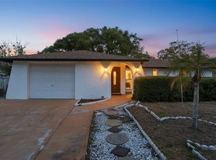 7427 Fireside Dr, Port Richey, FL 34668