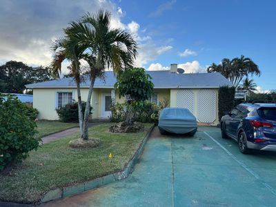 352 Ellamar Road, West Palm Beach, FL, 33405